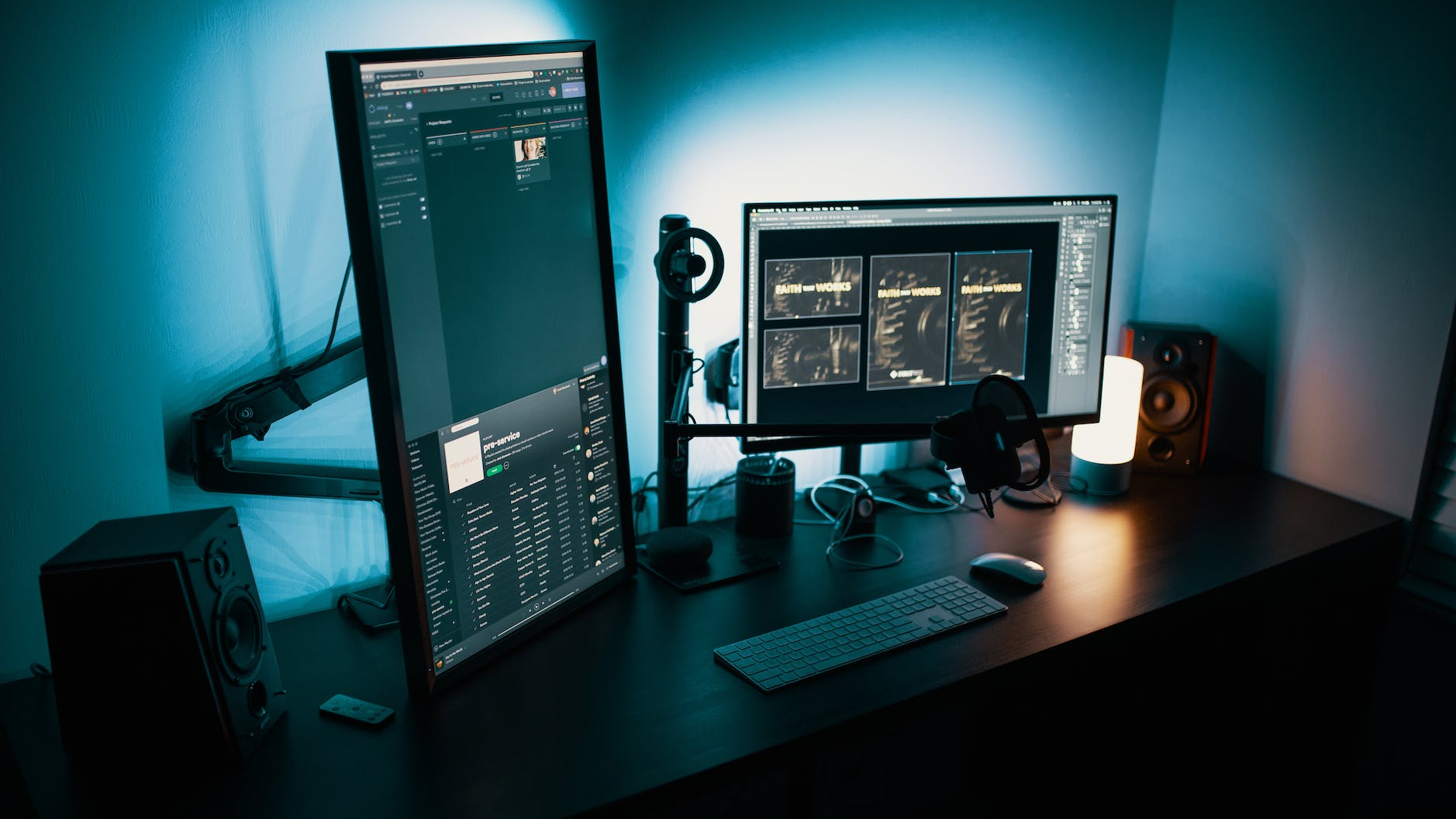 black flat screen computer monitor